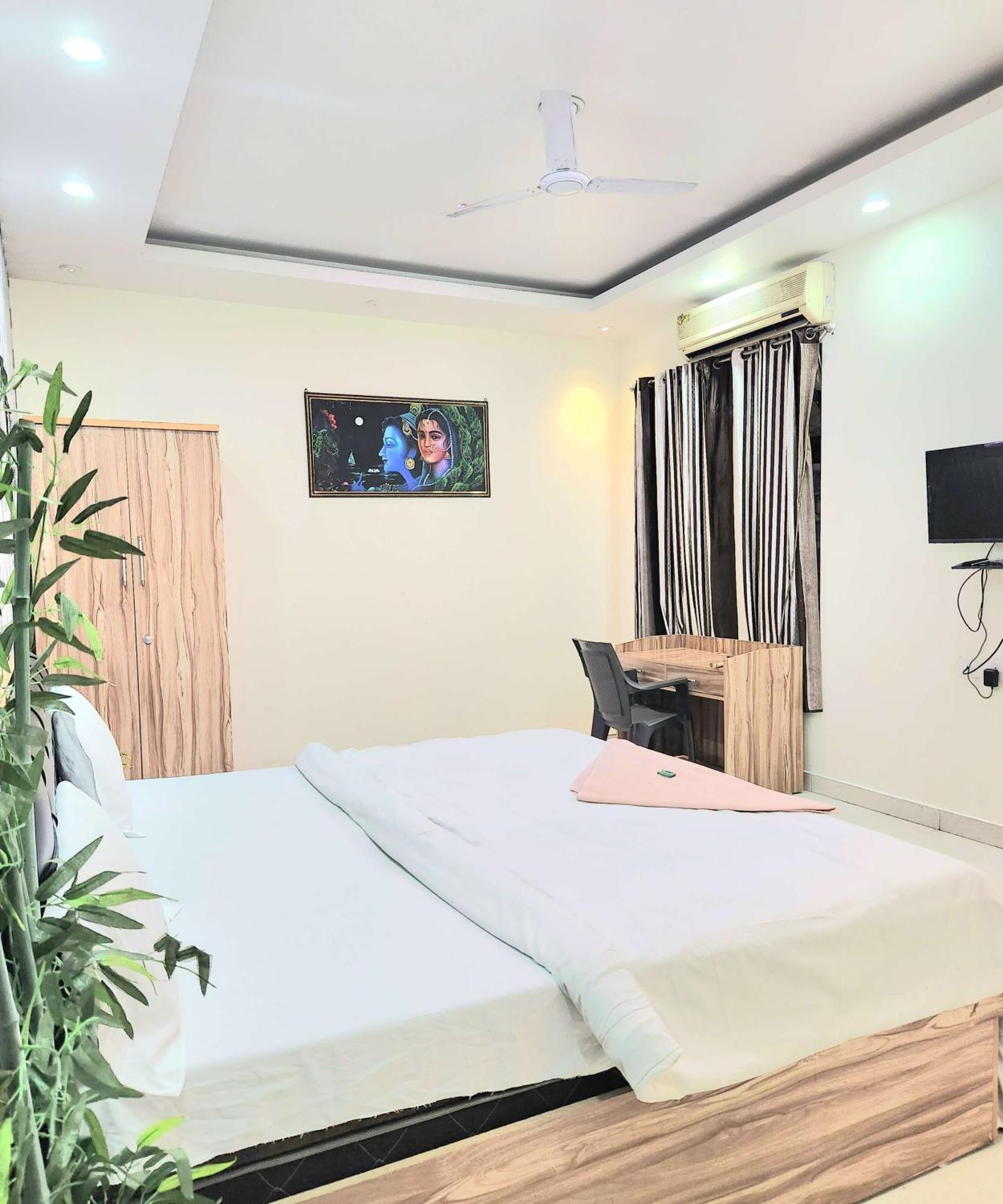Mauji'S Villa Hotel & Guest House Allāhābād Junction Екстериор снимка